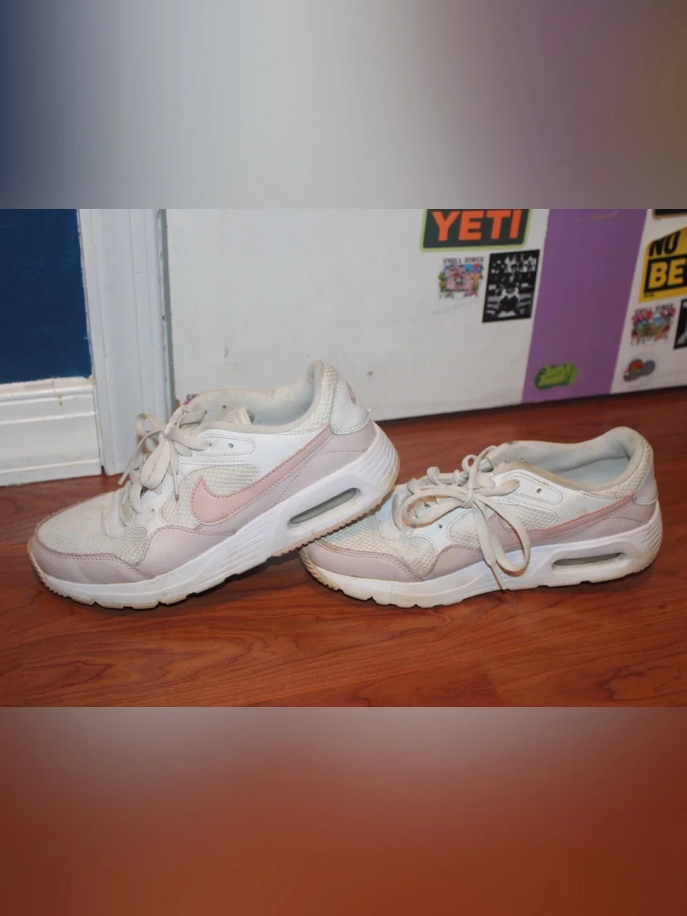 Nike Air Max SC White & Pink Oxford Sneakers - Size 8